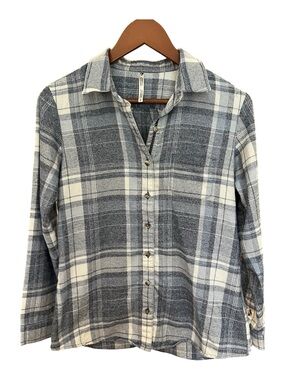 Kuhl Women's Plaid Button-Down Shirt
